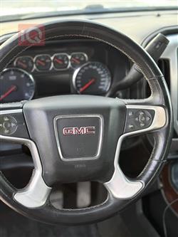 GMC Sierra